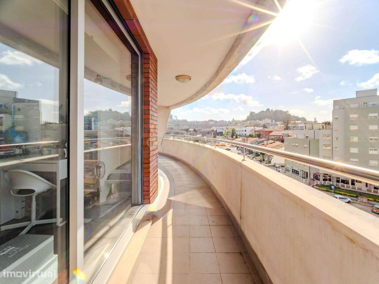 Apartamento T2+1 em Gondomar -  Ed. Aqua Plaza com Varandas e Boa Expo - Grande imagem: 3/29