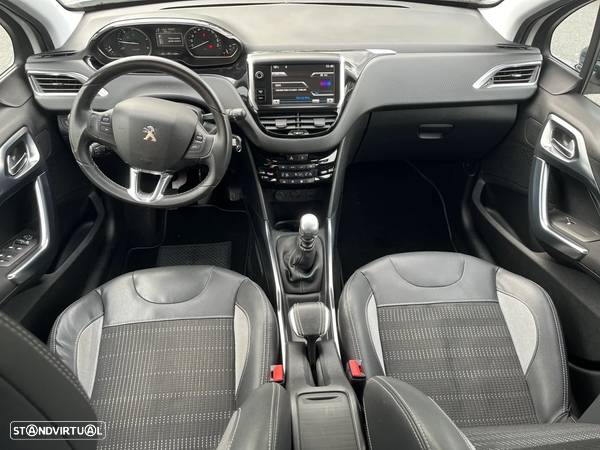 Peugeot 2008 1.6 e-HDi Allure - 8