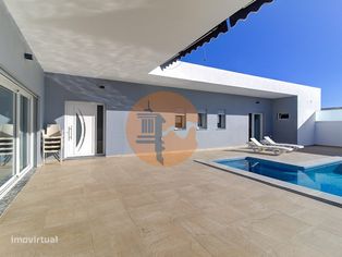 Moradia T2+2 Moderna com Piscina, Garagem e Acabamentos Premium - Q... - Grande imagem: 5/55