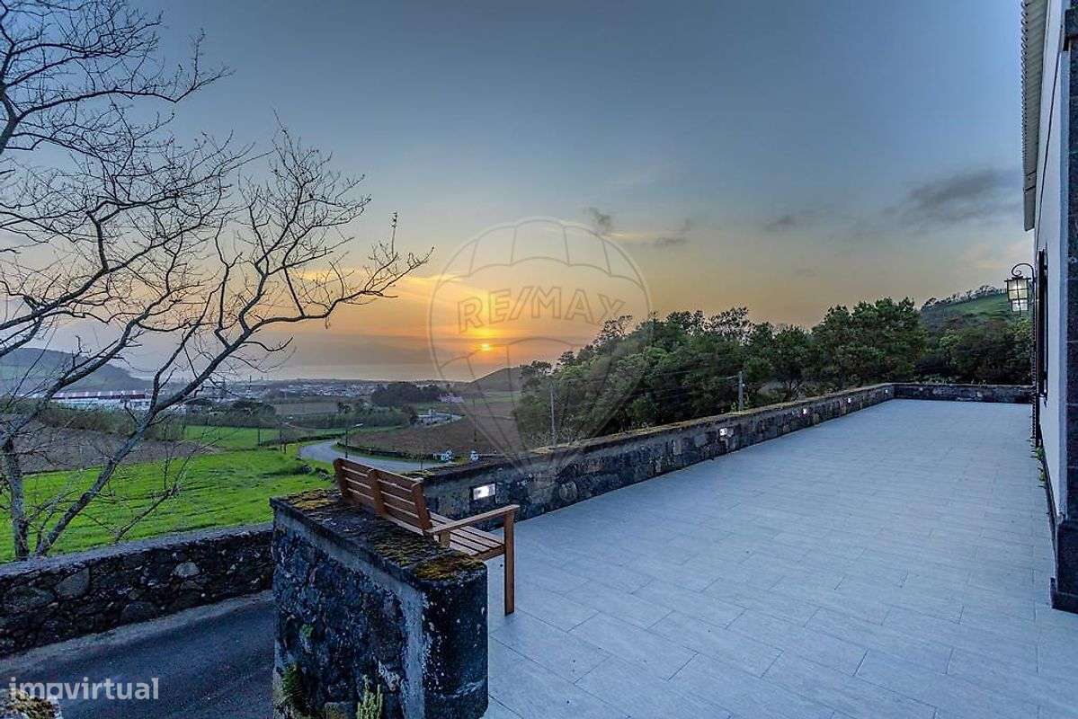 Moradia T4 para venda-7