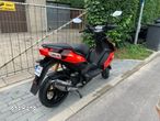 Aprilia SR - 8