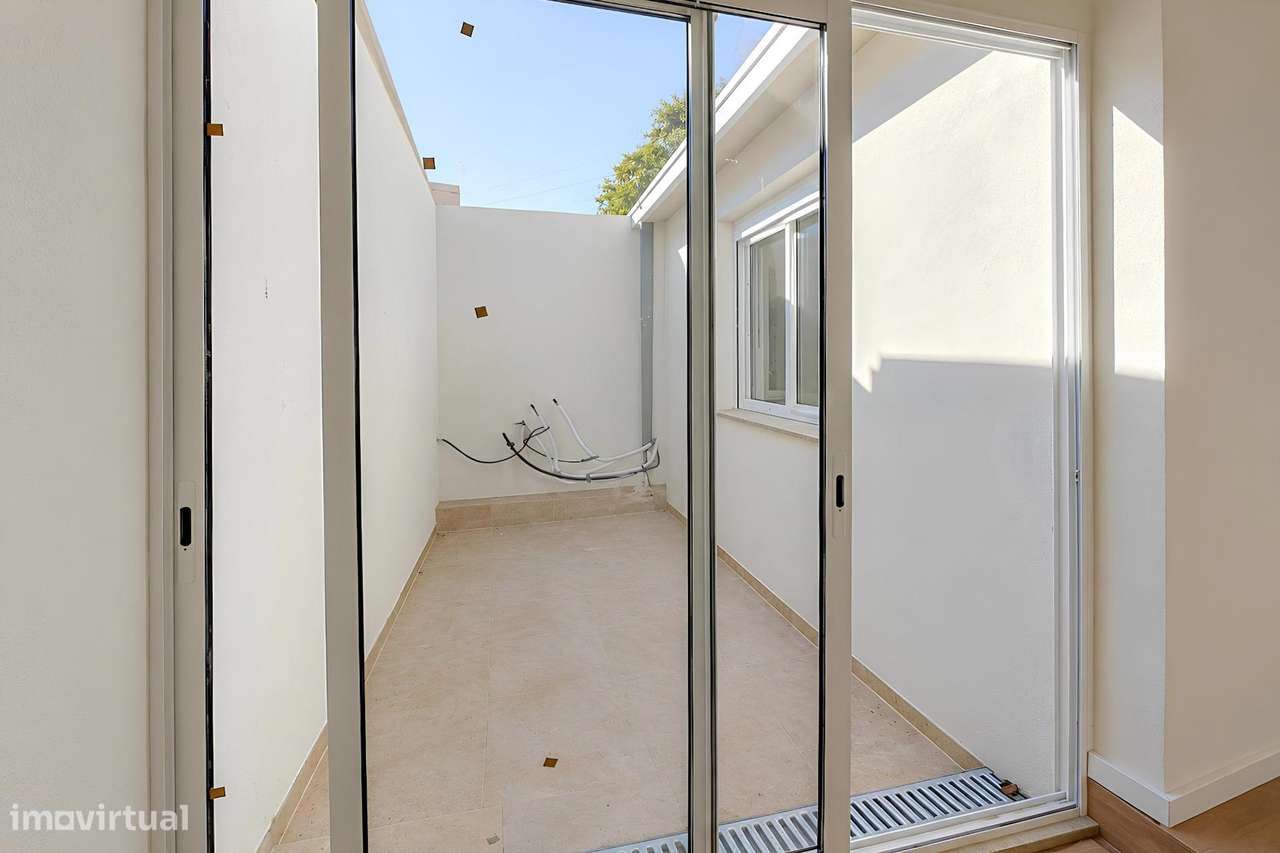 Moradia Térrea T3 Totalmente Remodelada | Espaço Exterior | Vila...-12