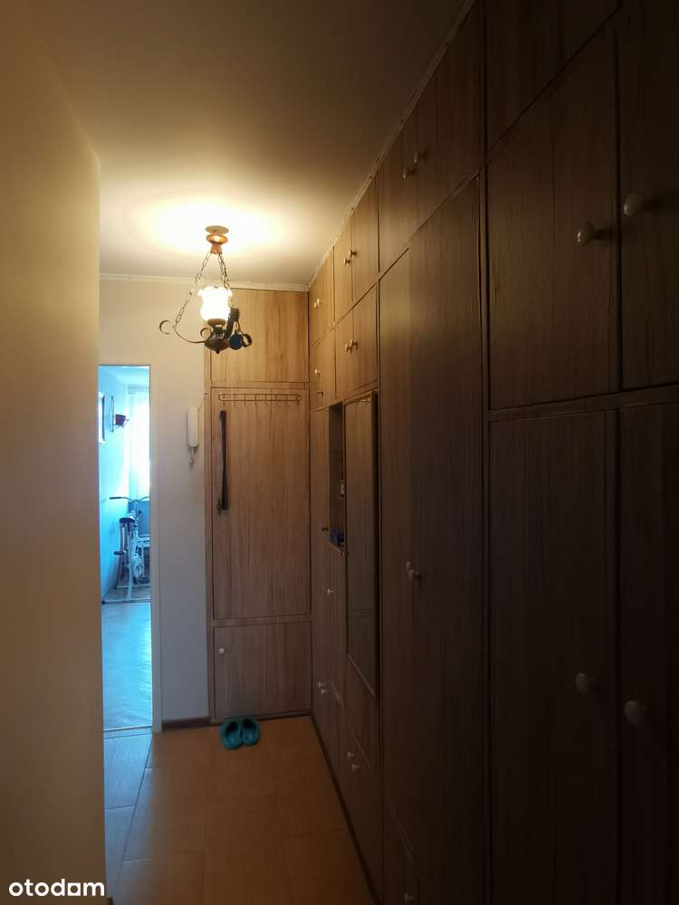 2 pokoje k/dworca SKM, budynek i lokal po remoncie z wyj. łazienki-12