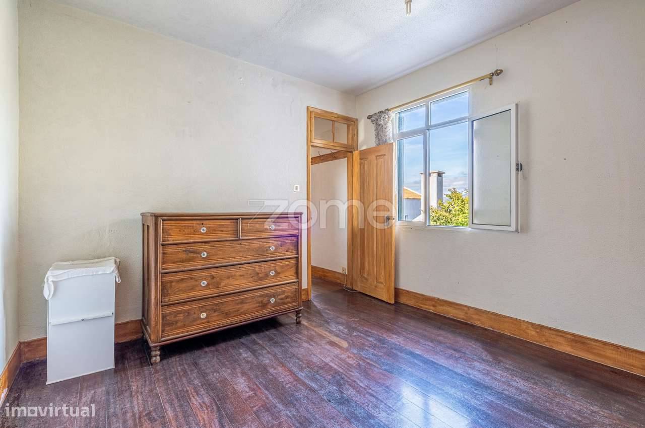 Moradia T6 na Ribeira Brava – Espaço e potencial investimento-20