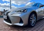 Lexus IS 200t / 300 F Sport - 13