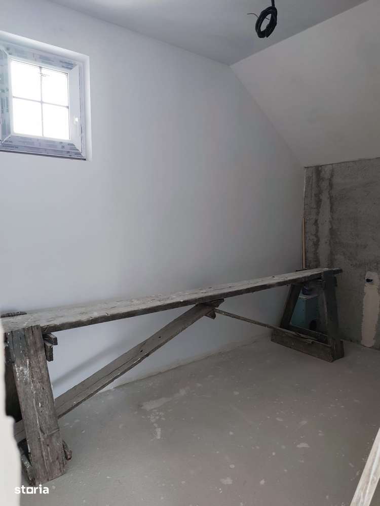 FARA COMISIOANE casa 5 camere 2 bai P+E+pod terasa beci camera tehnica-13
