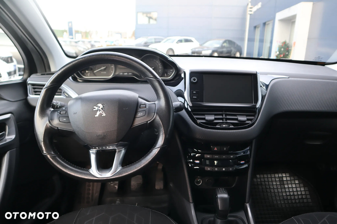 Peugeot 2008 1.2 Pure Tech Active - 11