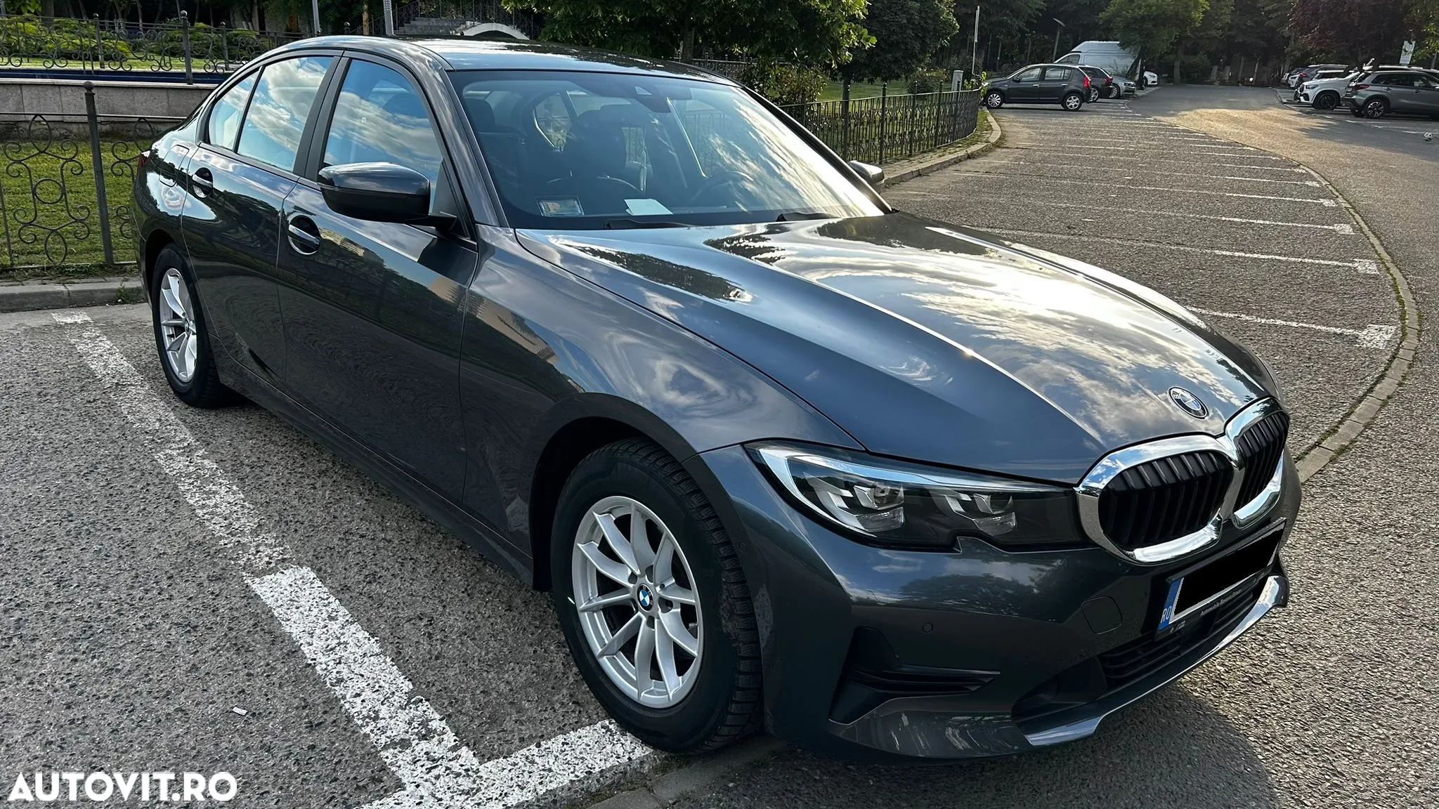 BMW Seria 3 320i AT - 1