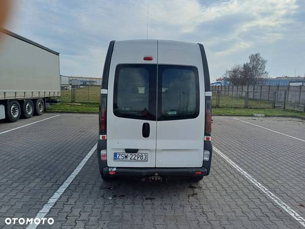 Renault Trafic - 4