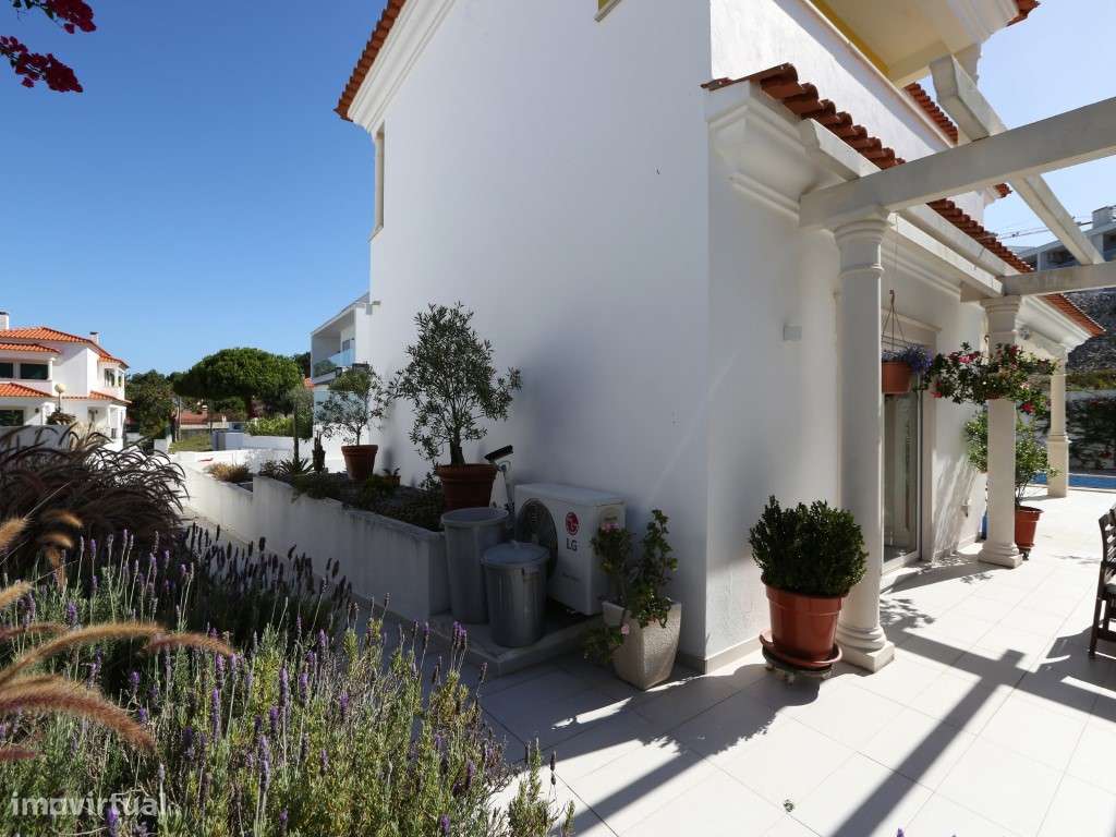 Magnífica Moradia T4 com piscina na Tapada | Sítio da Nazaré-38