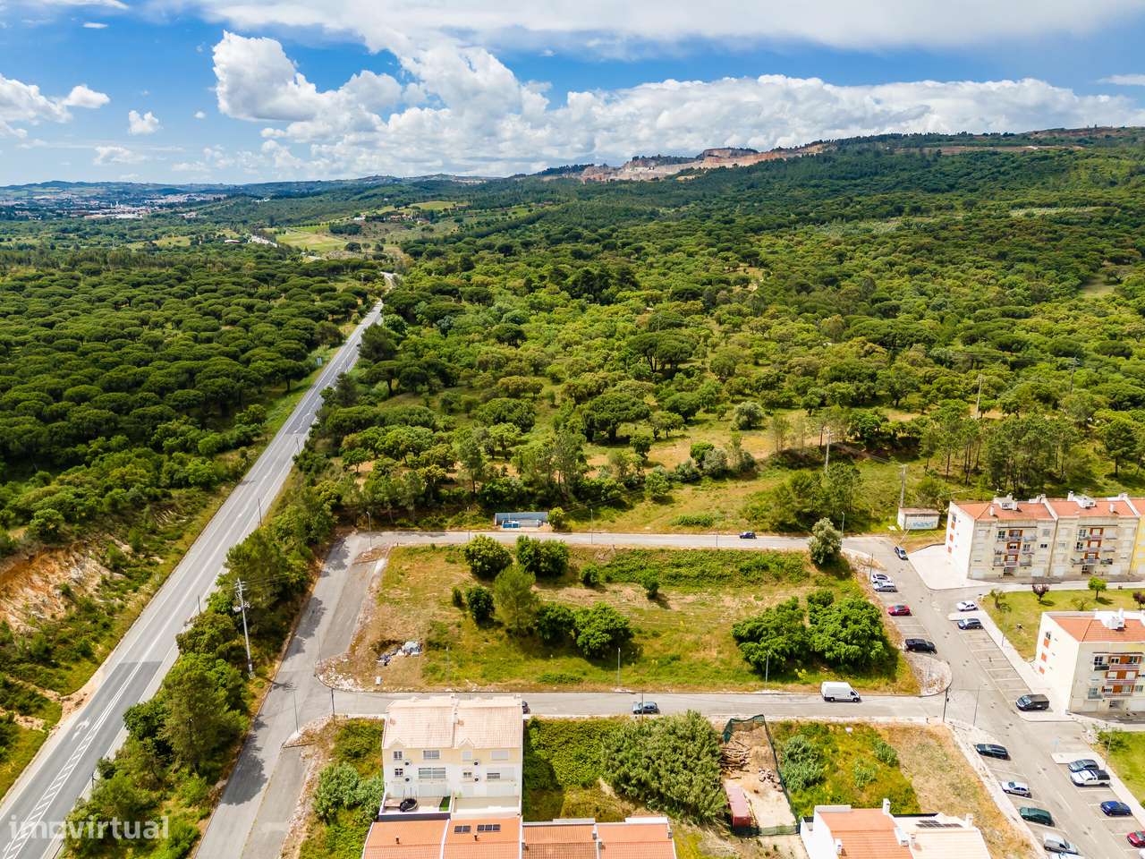 TERRENO URBANO PARA CONSTRUÇÃO | OTA - ALENQUER | 195m²-4