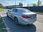 BMW Seria 5 530i GPF Luxury Line sport - 6