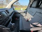 Opel Vivaro - 8