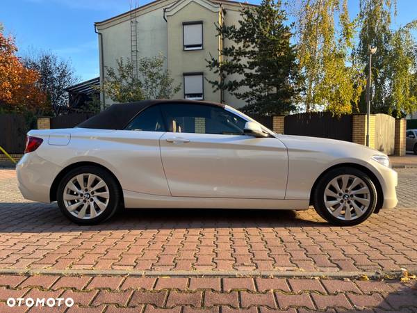 BMW Seria 2 220i Advantage - 18