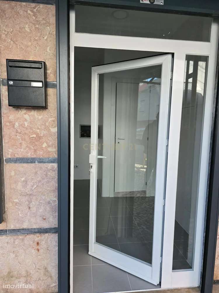 Loja em Moscavide - Grande imagem: 4/8