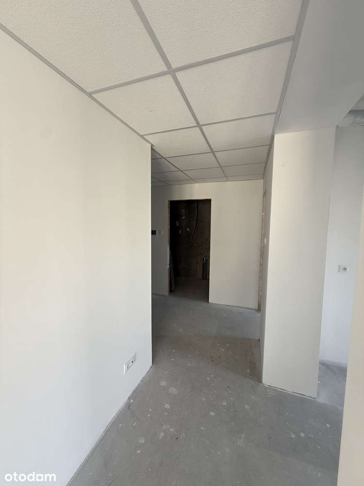 Mieszkanie z świetnym układem i balkonem francuskim w świetnym miejscu-7