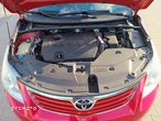 Toyota Avensis 1.8 Sol plus NAVI - 16