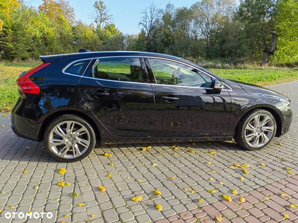 Volvo V40 T4 Momentum - 9