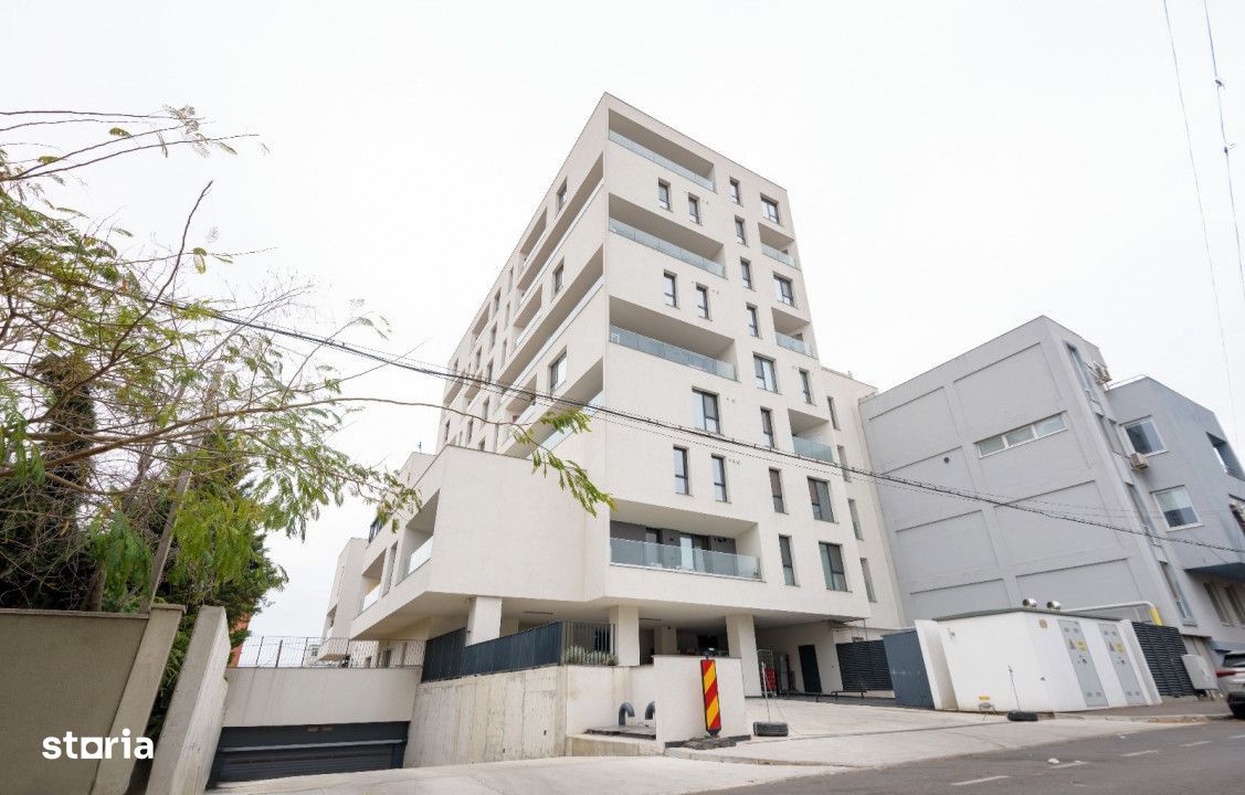 Apartament cu 3 camere in Constanta, zona Faleza Nord, strada Unirii