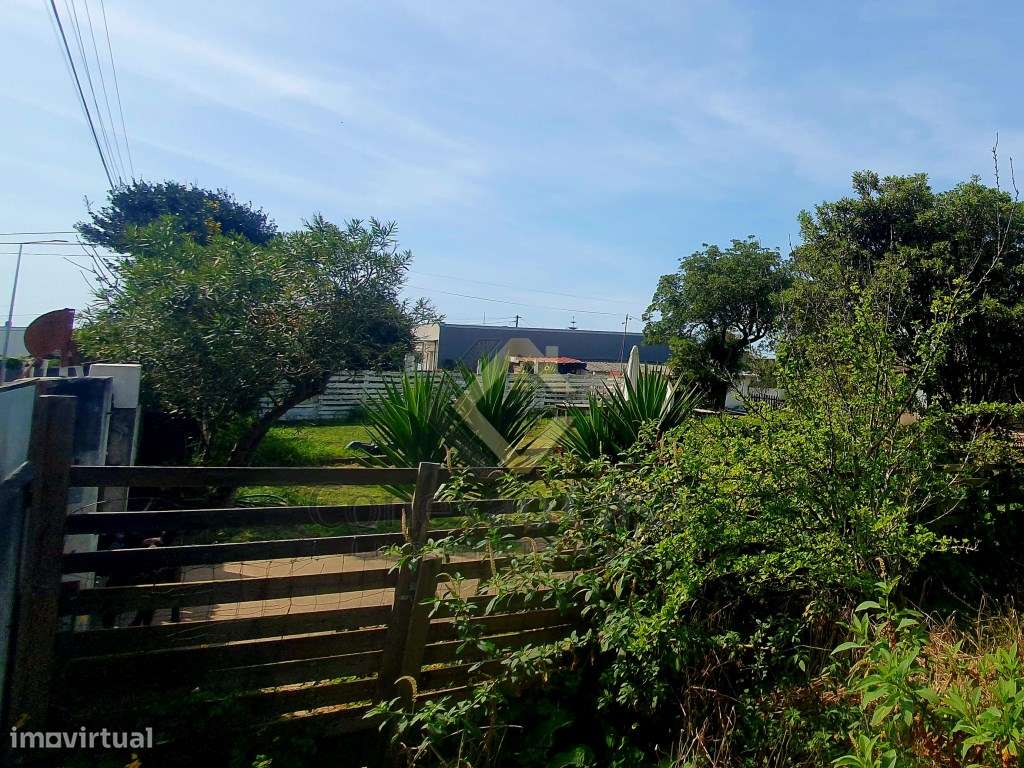 TERRENO JUNTO Á PRAIA DE CANIDELO-3