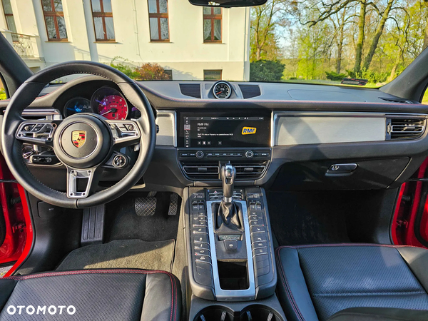 Porsche Macan GTS PDK - 4