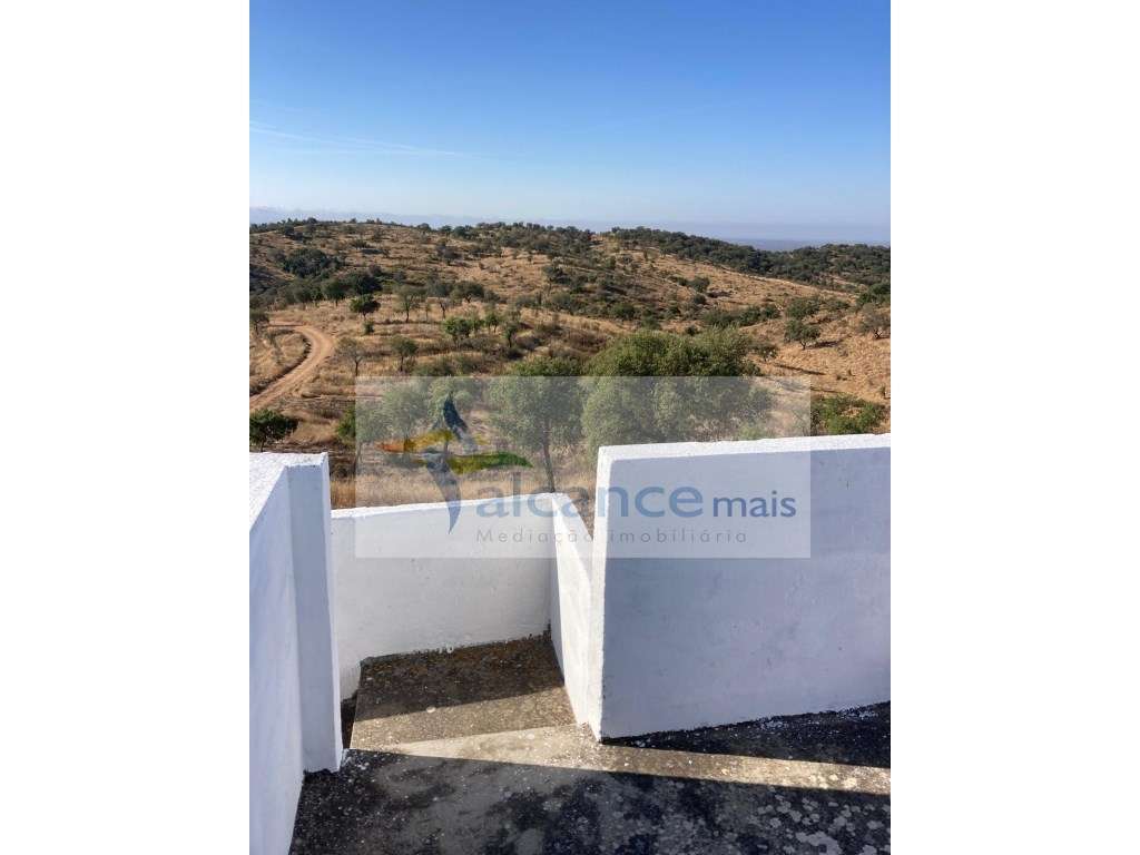 Herdade com 814hectares no Baixo Alentejo / Moura / Fronteira com E...-20