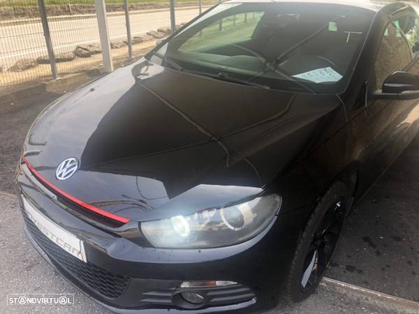 VW Scirocco 2.0 TDi Sport - 14