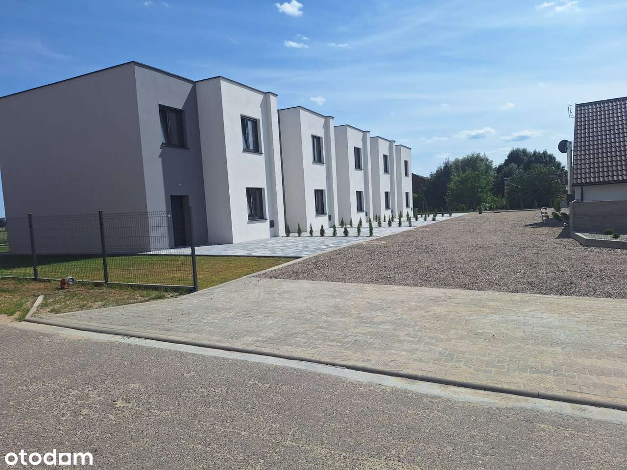 Dom Jednorodzinny w zabudowie szeregowej - bezczynszowy - Pełny obrazek: 5/6