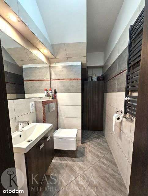 Piękny, zadbany segment 140m2/5pok. Polecam!!-8