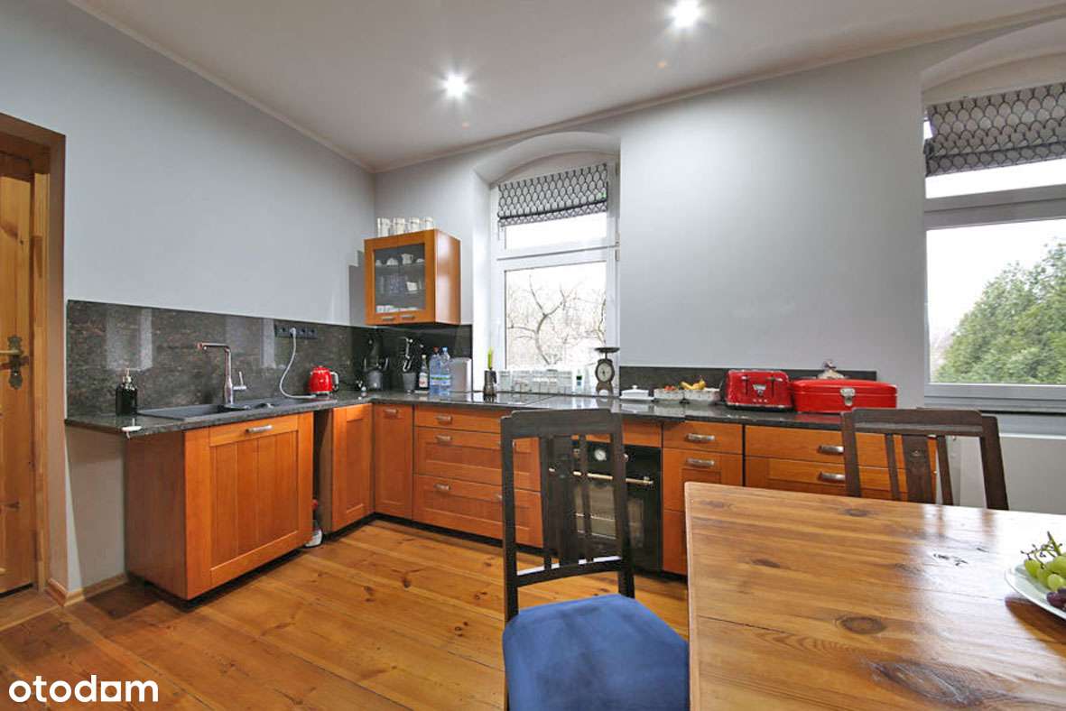 Super lokalizacja, tuż przy Parku Szczytnickim.-8