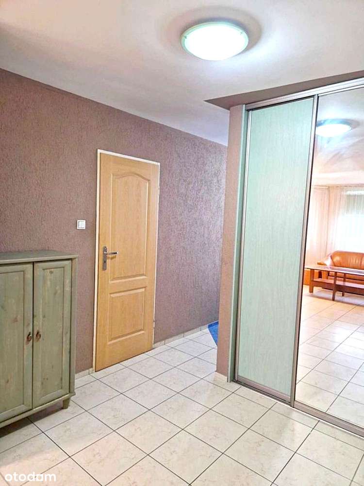 3 pokojowe na I piętrze z balkonem + meble, w niskim bloku- PIEKARY A-5