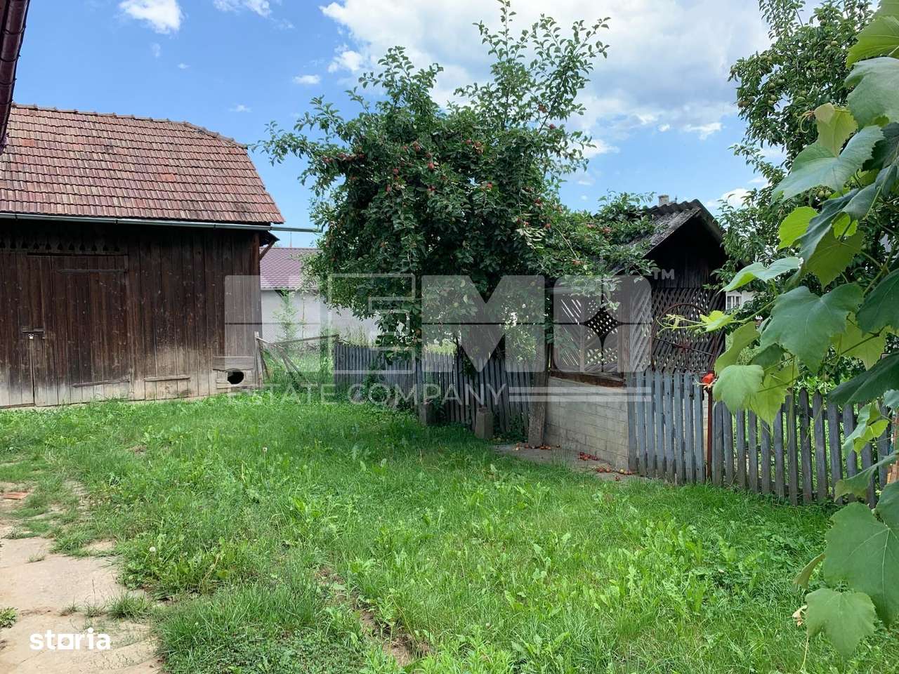 Casă + Teren 1285 mp | Cacica | Suceava - Imagine principală: 4/10