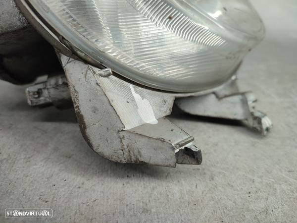 Farol Nevoeiro Esquerdo Peugeot 206 Hatchback (2A/C) - 5