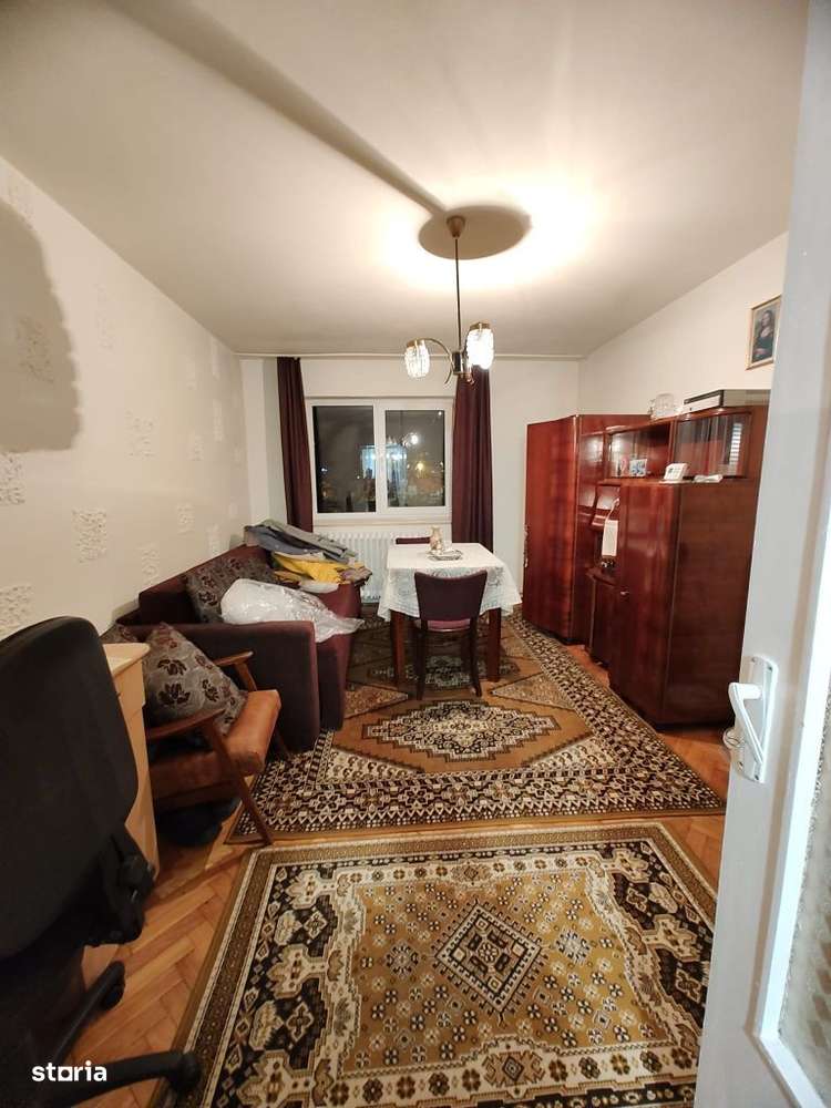 Apartament 3 camere, decomandat etajul 1,zona Progresul - Imagine principală: 3/14