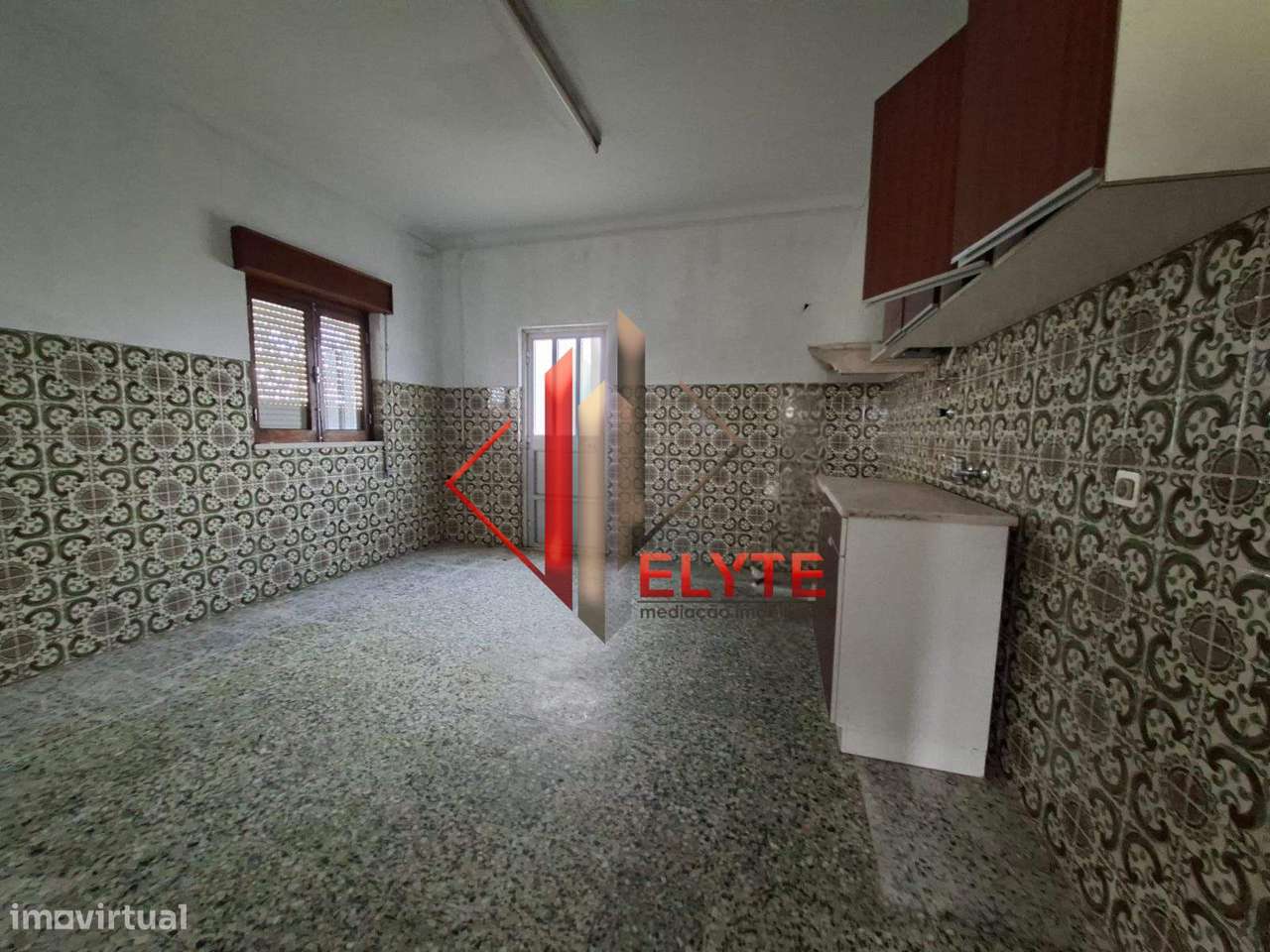 Moradia (quinta) de 4 assoalhadas no Biscainho - Grande imagem: 2/16