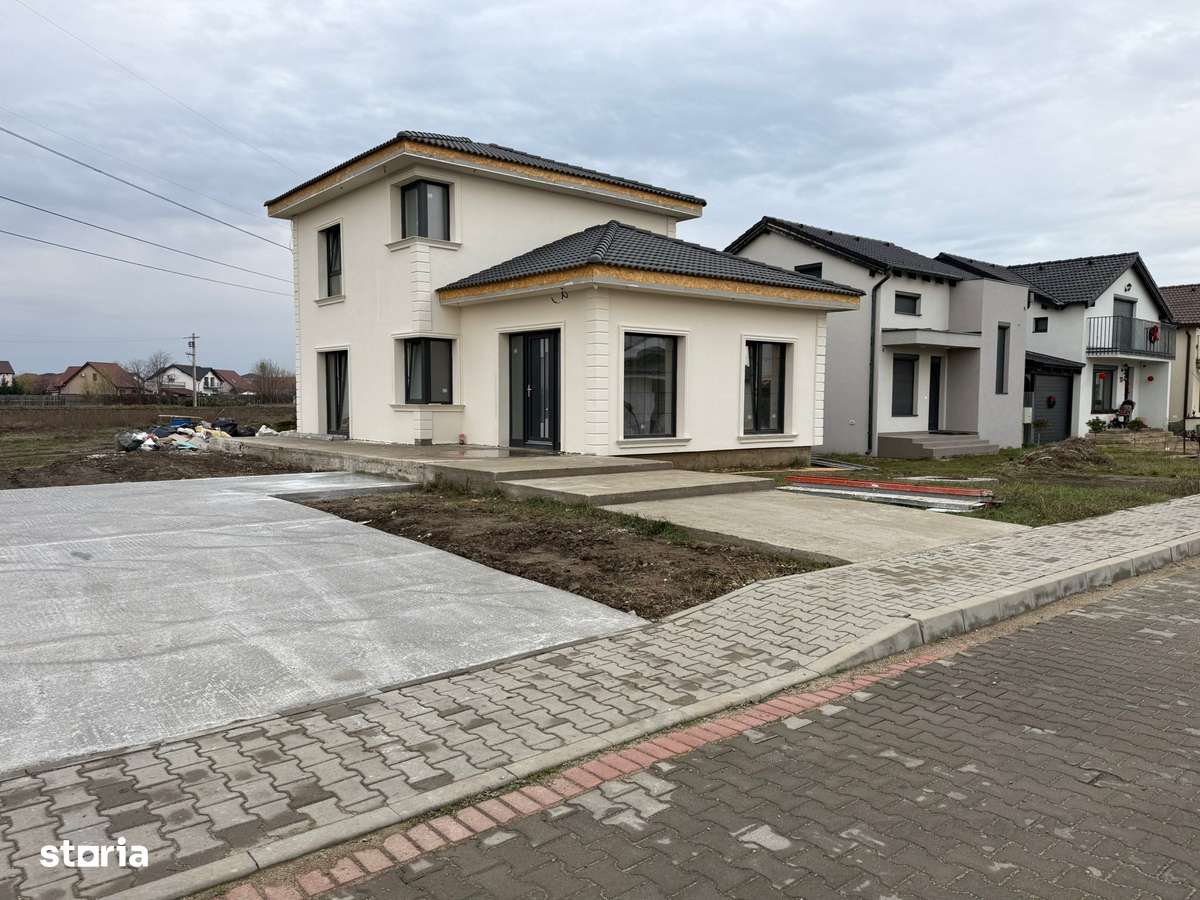 Casă nouă la cheie cu trei dormitoare, Westfield Arad-0