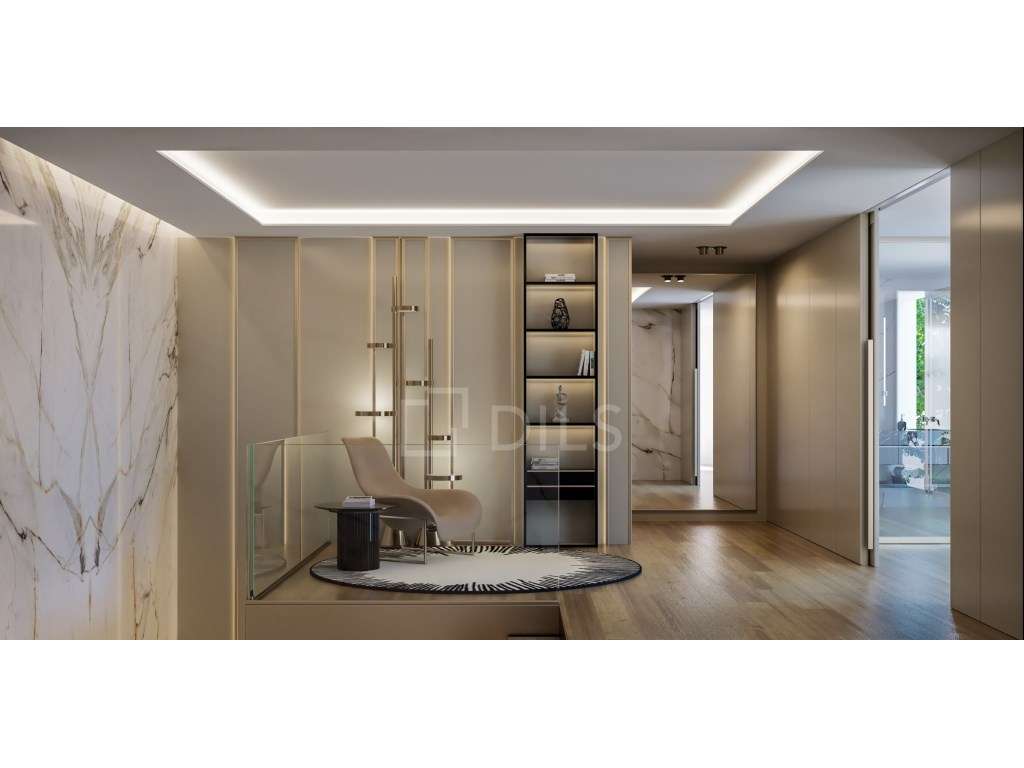 Moradia T4+1 para venda em Cascais com elevador garagem e terraço - Grande imagem: 5/28