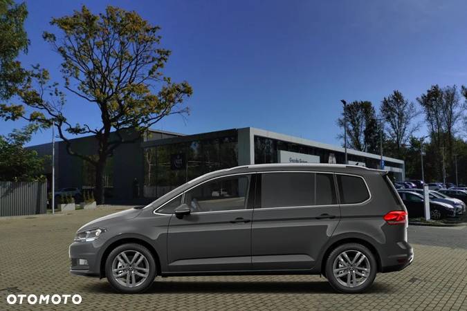 Volkswagen Touran - 4