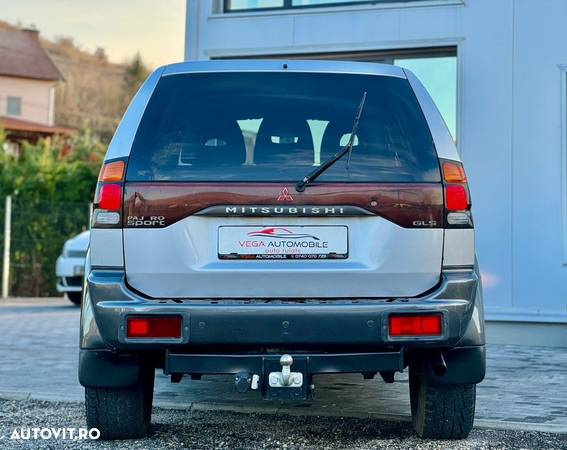 Mitsubishi Pajero Sport 2.5 TD Intense Piele + - 22