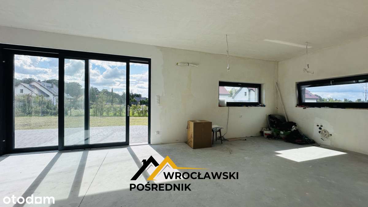 Nowy dom z przeszkleniami. Taras, Garaż, Ogród !-16