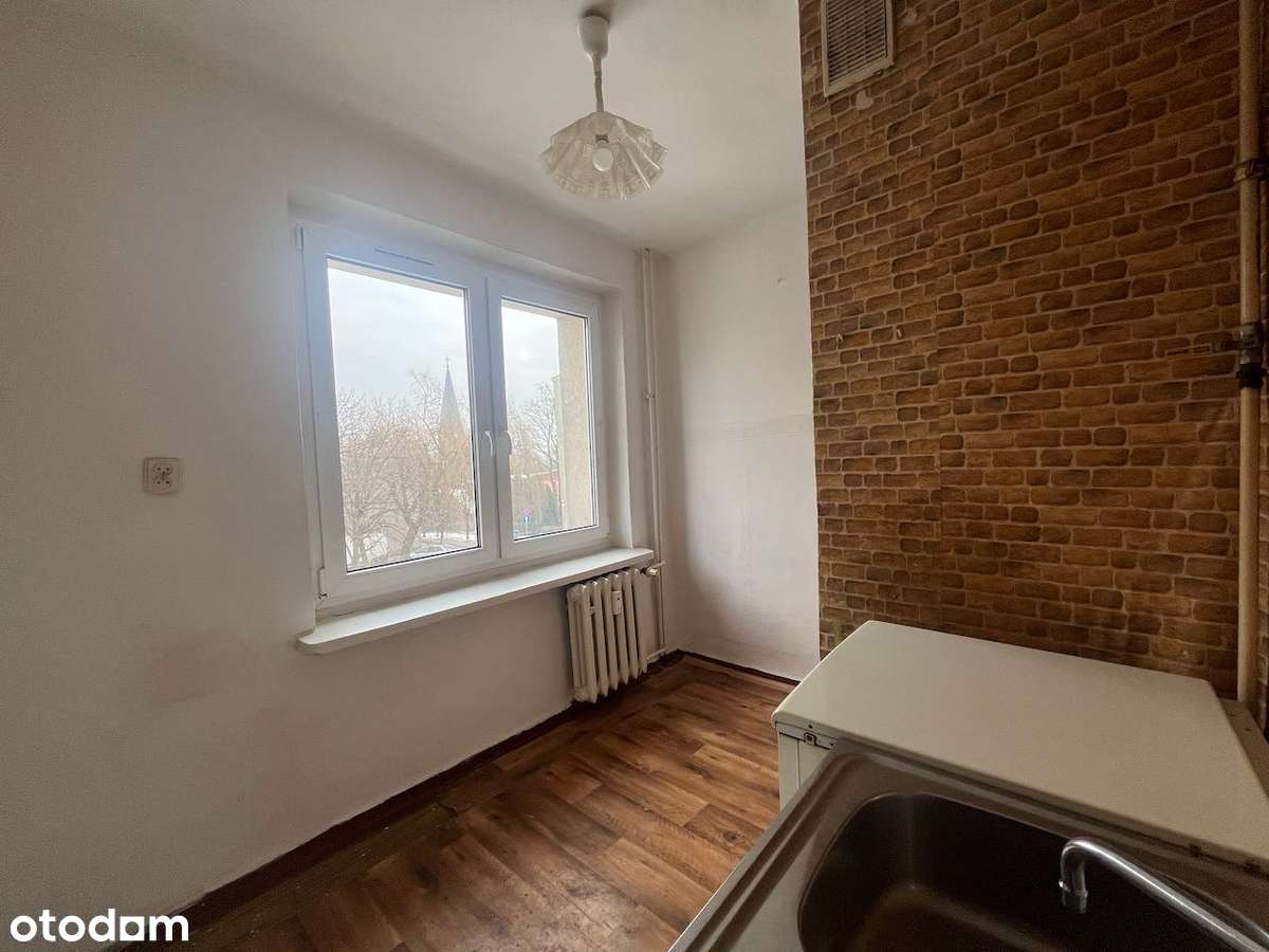 Kawalerka 33 m², widna kuchnia + piwnica 4 m², na start lub wynajem-2