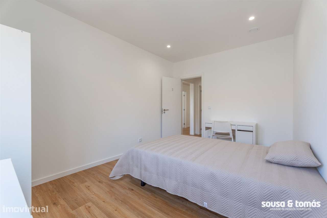 Oportunidade de Investimento – Apartamento T6 Arrendado a Estudantes |-9