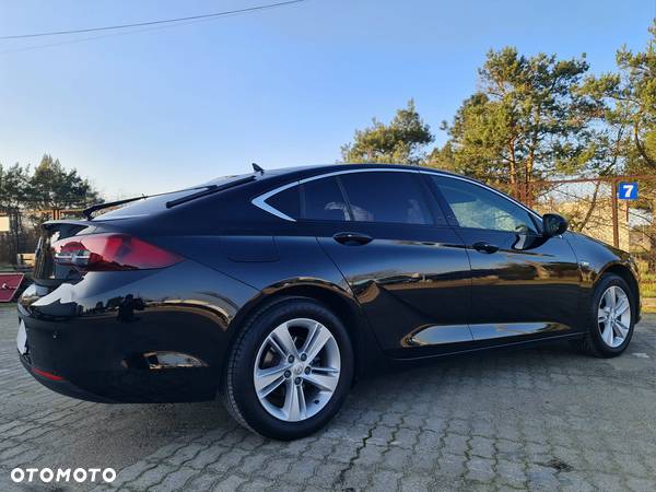 Opel Insignia - 15