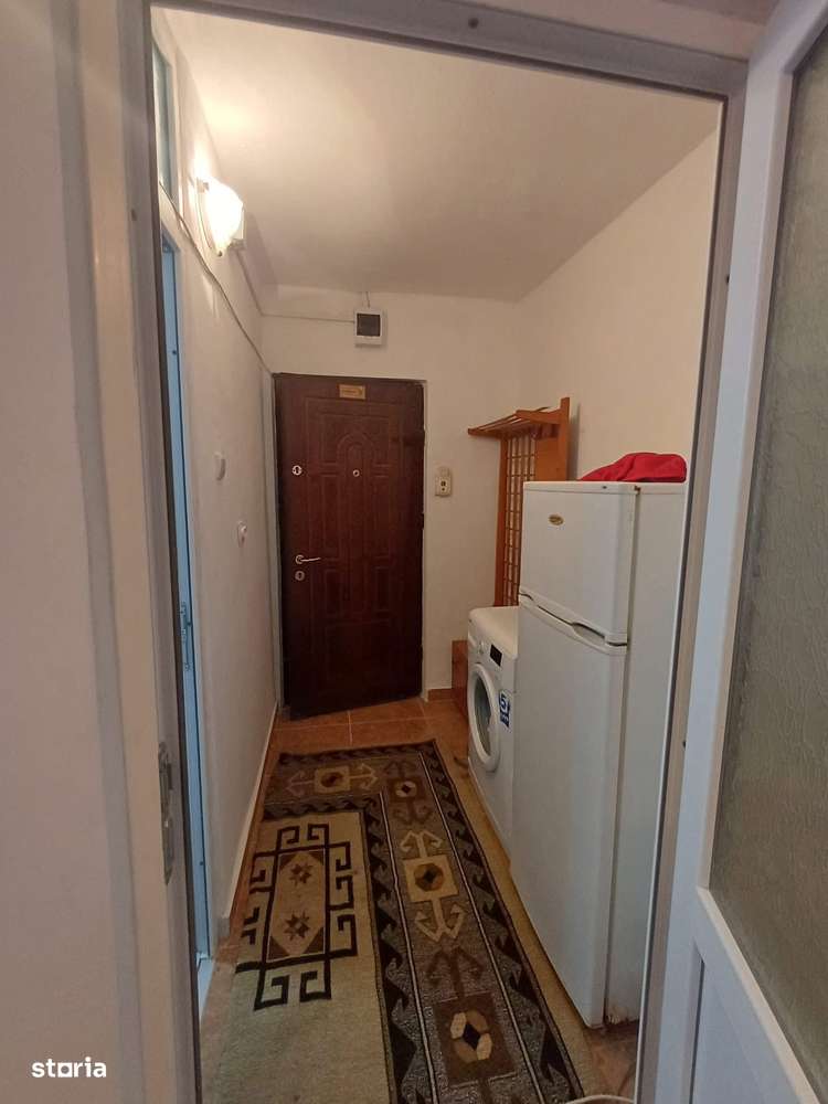 De inchiriat garsoniera etajul 1 mobilata și utilata Pret 1.000 lei - Imagine principală: 4/7