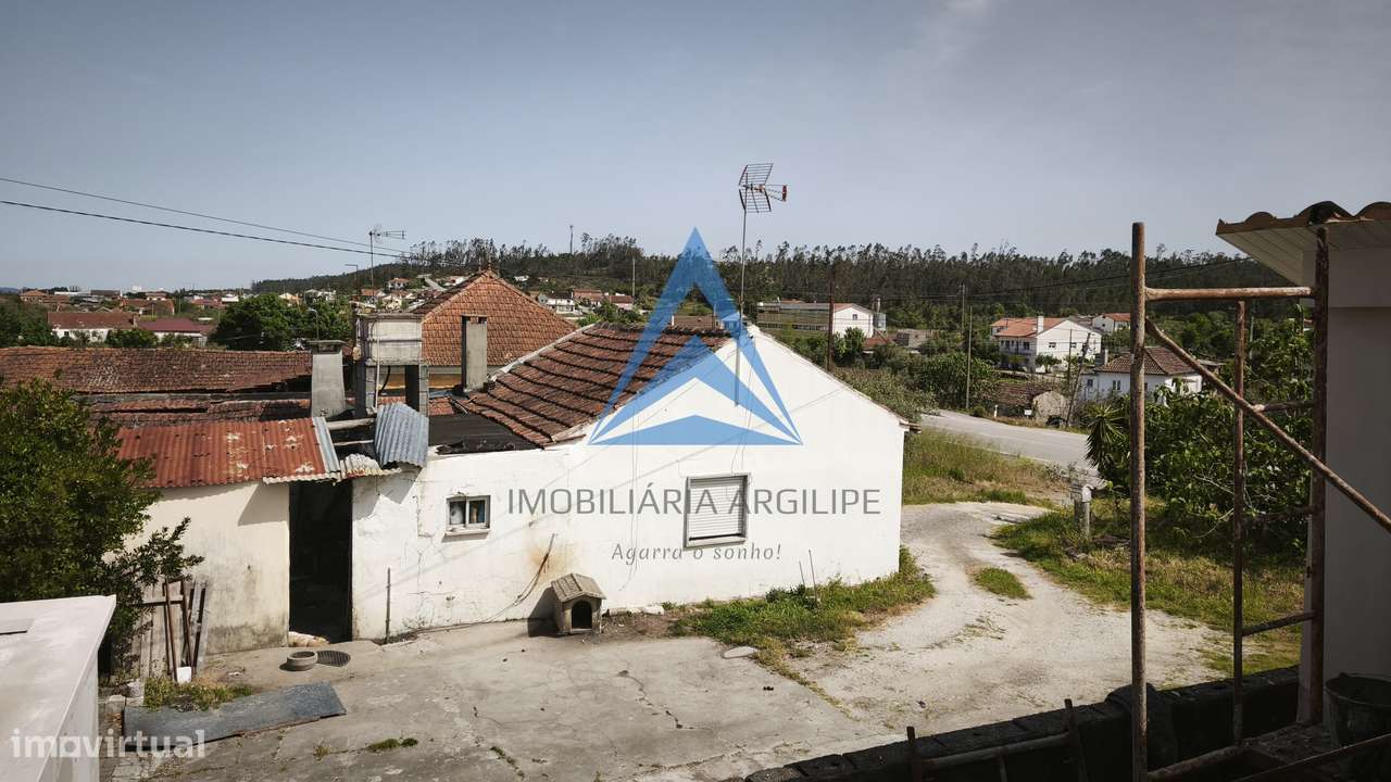 Moradia T5 com Piscina-28