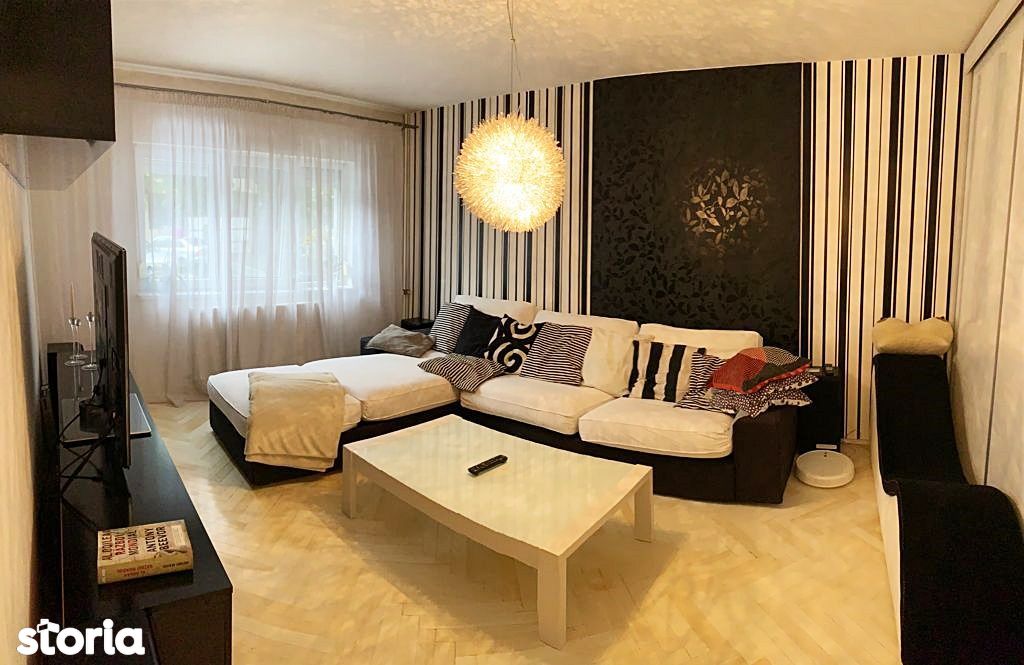 Apartament 4 camere de vanzare, zona Dacia-Decebal, Oradea