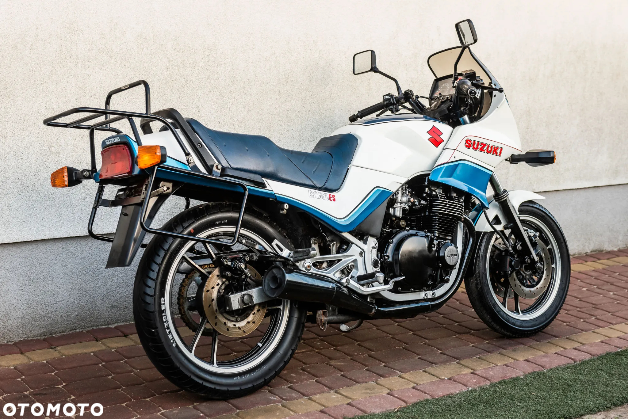 Suzuki GSX - 3