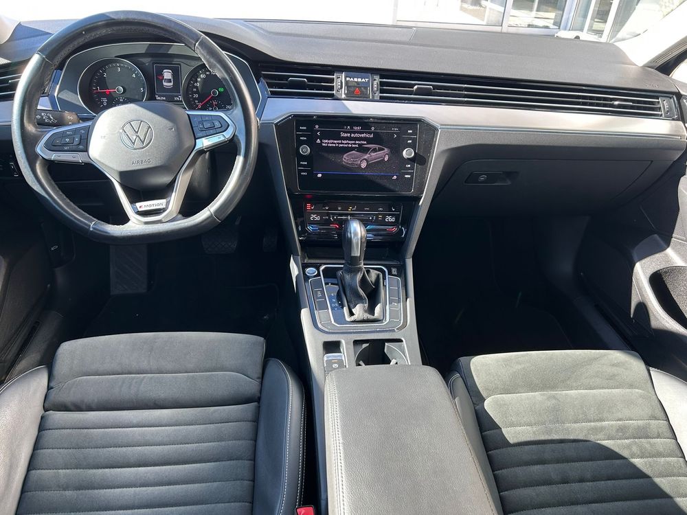 Volkswagen Passat - foto 12