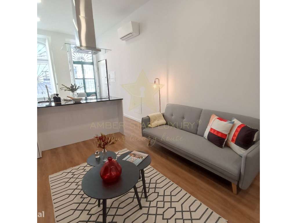 Apartamento T0 em remodelação convertido em T2 - Com isenção de pag... - Grande imagem: 4/34