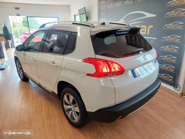 Peugeot 2008 1.2 PureTech Allure - 8